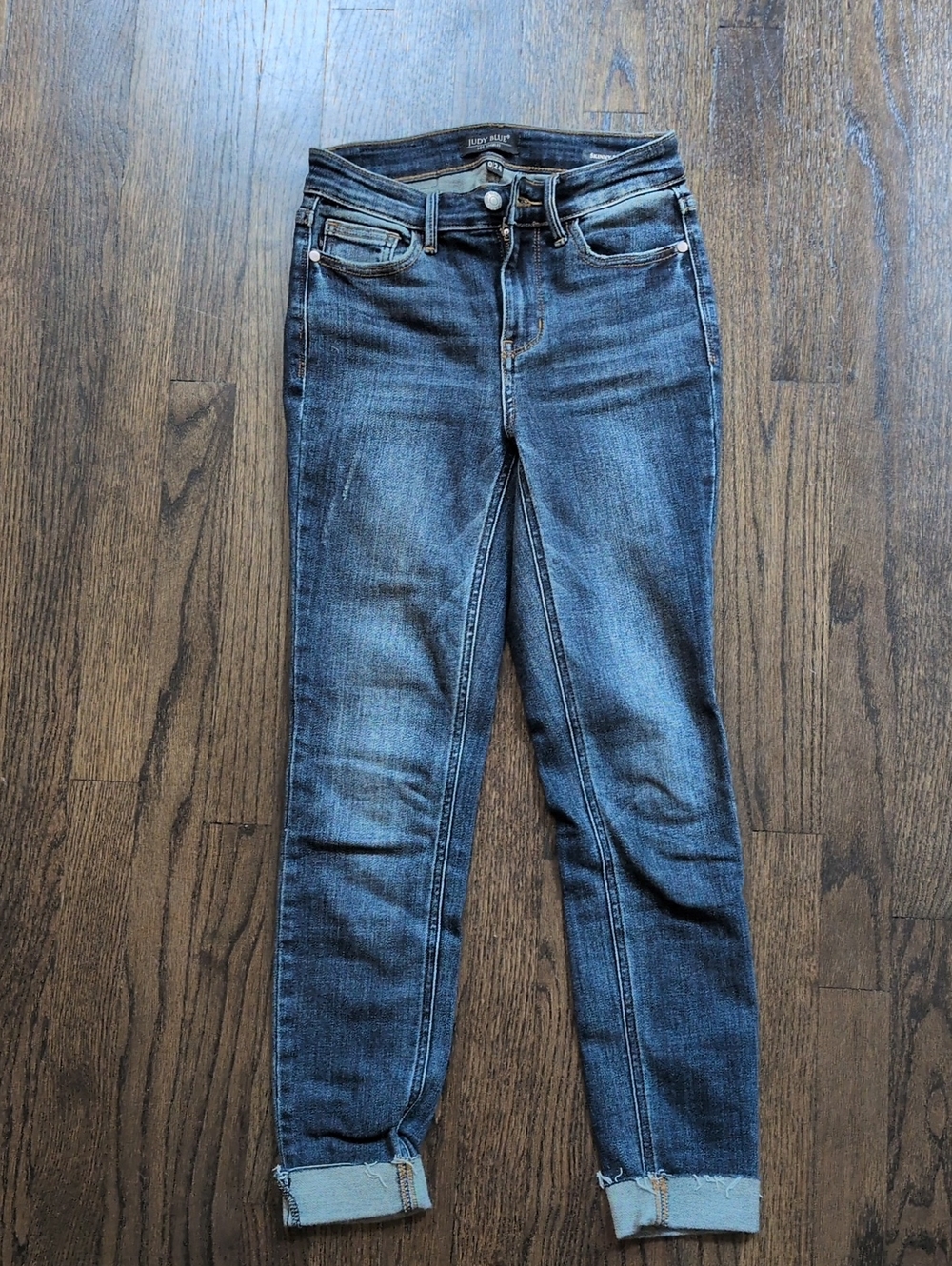 Judy Blue Dark Blue Ankle Crop Skinny Jeans